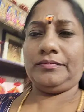 Snapshot of papukurty chatting on July 10, 2026, 2:06 pm papukurty online show from July 10, 2026, 2:06 pm