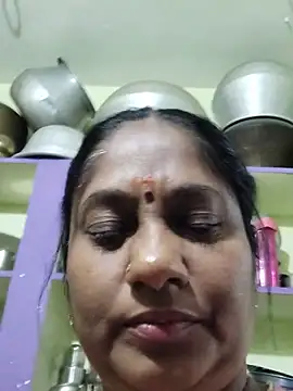 Snapshot of papukurty chatting on June 19, 2026, 2:06 am papukurty online show from June 19, 2026, 2:06 am