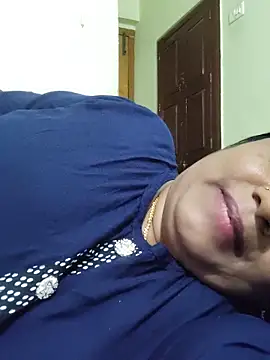 Snapshot of papukurty chatting on June 17, 2026, 5:56 pm papukurty online show from June 17, 2026, 5:56 pm