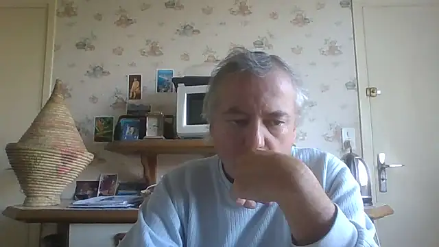 gegevincent online show from October 12, 2025, 1:23 pm