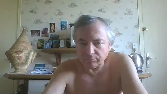 Snapshot of gegevincent chatting on May 22, 2026, 2:04 pm gegevincent online show from May 22, 2026, 2:04 pm
