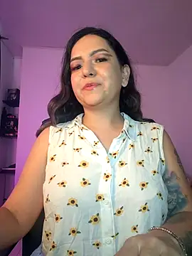 Snapshot of Abbyjoness21 chatting on September 19, 2025, 8:35 pm Abbyjoness21 online show from September 19, 2025, 8:35 pm