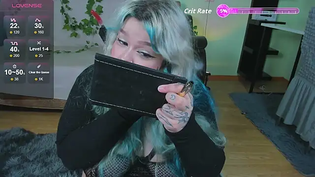  CandyM1lky  online show from October 7, 2025, 7:09 am