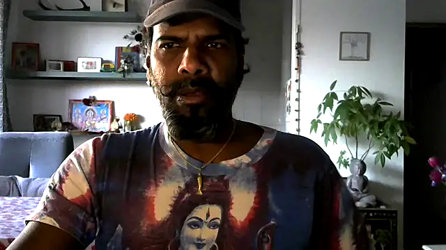 frenchblackc31 online show from March 27, 2026, 5:58 pm