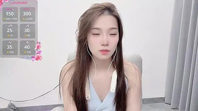 yuyu 77 online show from September 24, 2025, 4:35 pm