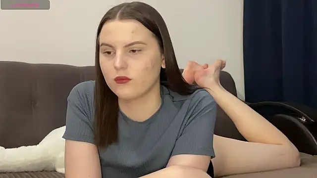 Snapshot of vertul1ana chatting on October 23, 2025, 9:13 pm vertul1ana online show from October 23, 2025, 9:13 pm