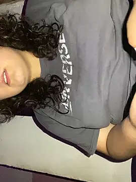 Solangerulo  online show from February 13, 2026, 5:07 am