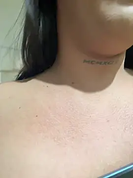 Snapshot of Sweet_vicky_hot chatting on November 21, 2025, 7:13 pm Sweet vicky hot online show from November 21, 2025, 7:13 pm