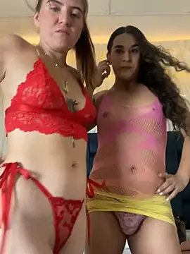 Snapshot of Sweet_vicky_hot chatting on November 15, 2025, 12:20 pm Sweet vicky hot online show from November 15, 2025, 12:20 pm