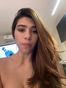 sara doll77 online show from April 27, 2026, 11:25 pm