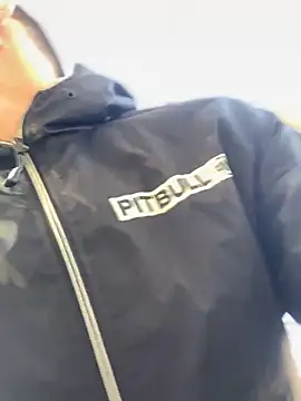 Snapshot of macho1347 chatting on November 8, 2025, 1:25 pm macho1347 online show from November 8, 2025, 1:25 pm