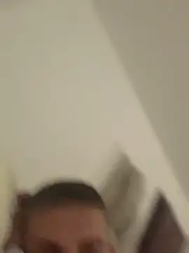 Snapshot of macho1347 chatting on October 27, 2025, 12:28 pm macho1347 online show from October 27, 2025, 12:28 pm