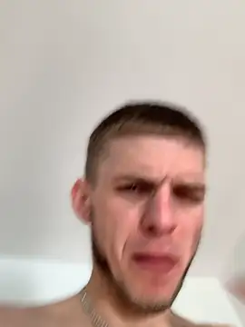 Snapshot of macho1347 chatting on October 29, 2025, 10:25 am macho1347 online show from October 29, 2025, 10:25 am