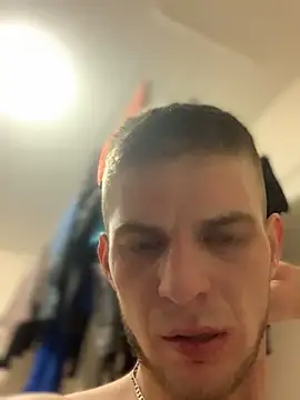 Snapshot of macho1347 chatting on November 14, 2025, 8:51 am macho1347 online show from November 14, 2025, 8:51 am