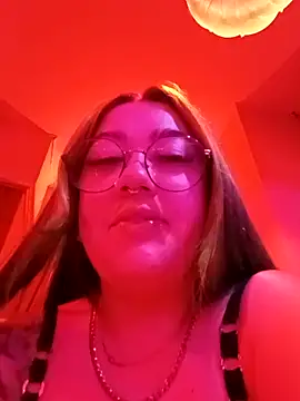 Dulcedeanis online show from February 5, 2026, 1:45 am