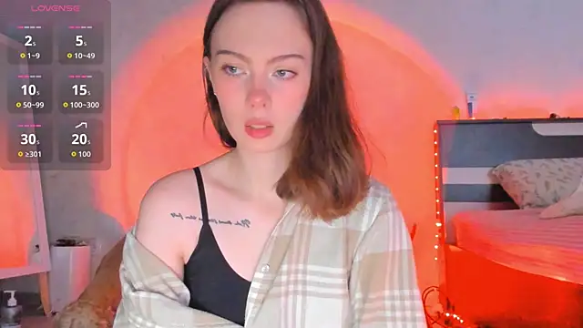Snapshot of LolaMeddisson chatting on May 22, 2026, 10:19 pm LolaMeddisson online show from May 22, 2026, 10:19 pm