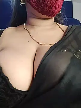 Snapshot of Anjalistar chatting on August 1, 2026, 2:42 am Anjalistar online show from August 1, 2026, 2:42 am