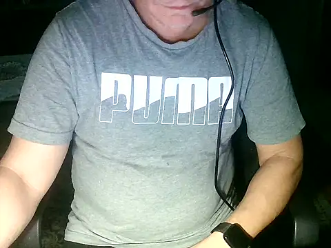 Snapshot of zee06 chatting on October 18, 2025, 8:44 pm zee06 online show from October 18, 2025, 8:44 pm