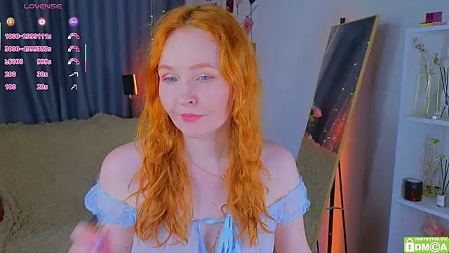 Snapshot of JoyceJones chatting on August 3, 2026, 12:55 pm JoyceJones online show from August 3, 2026, 12:55 pm