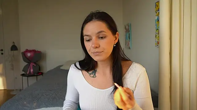 Snapshot of EwelynScott chatting on November 10, 2025, 12:21 pm EwelynScott online show from November 10, 2025, 12:21 pm