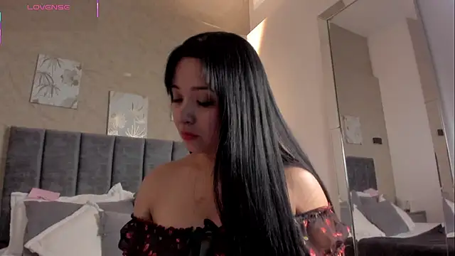 Snapshot of Lunaa_bellaa chatting on October 30, 2025, 6:05 pm Lunaa bellaa online show from October 30, 2025, 6:05 pm