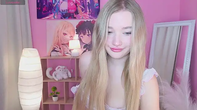 Snapshot of milaa_sun chatting on April 2, 2026, 6:53 am milaa sun online show from April 2, 2026, 6:53 am