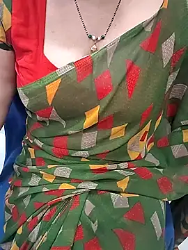 Anuforyou19 online show from November 7, 2025, 5:06 pm