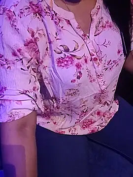 Anuforyou19 online show from October 16, 2025, 8:50 pm