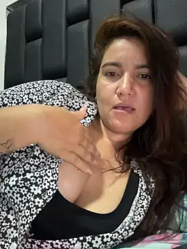 sweetdulcexxx online show from June 8, 2026, 1:28 am
