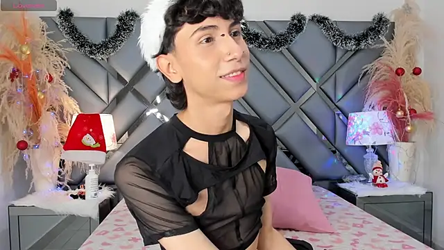 Milan LewisS online show from December 5, 2025, 1:43 pm