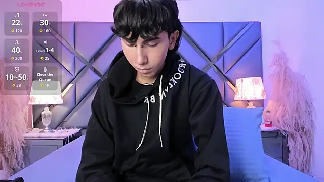 Snapshot of Milan_LewisS chatting on March 3, 2026, 12:56 pm Milan LewisS online show from March 3, 2026, 12:56 pm