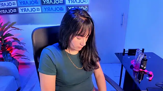 Dhaniela Naugthy online show from September 30, 2025, 7:42 pm