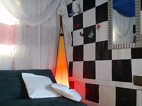 Snapshot of kendraof chatting on September 26, 2025, 5:20 pm kendraof online show from September 26, 2025, 5:20 pm