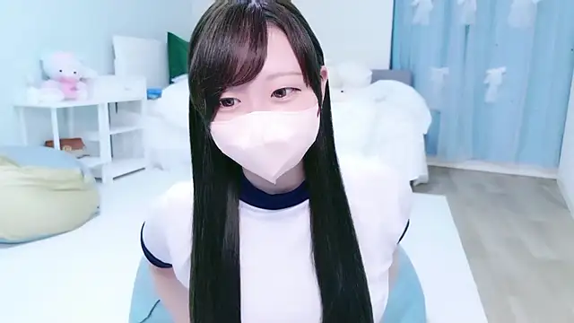 kiyoka love online show from October 6, 2025, 5:13 pm