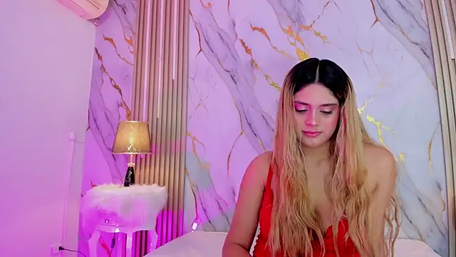 Snapshot of sharon_greey chatting on November 26, 2025, 8:31 pm sharon greey online show from November 26, 2025, 8:31 pm