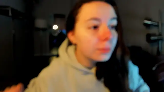 Snapshot of Di_na_Bell chatting on February 9, 2026, 6:44 am Di na Bell online show from February 9, 2026, 6:44 am