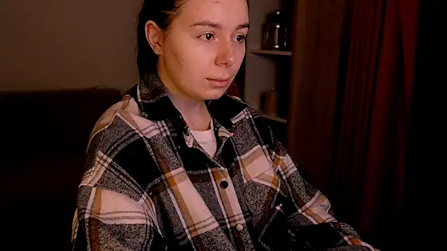 Snapshot of Di_na_Bell chatting on February 11, 2026, 6:46 am Di na Bell online show from February 11, 2026, 6:46 am