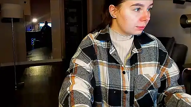 Snapshot of Di_na_Bell chatting on February 7, 2026, 1:30 pm Di na Bell online show from February 7, 2026, 1:30 pm