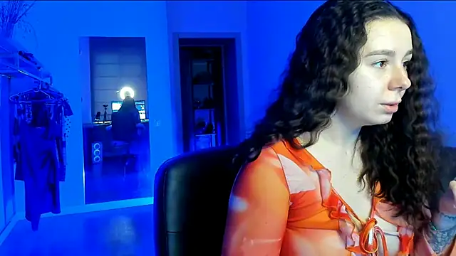 Snapshot of Di_na_Bell chatting on March 20, 2026, 6:36 am Di na Bell online show from March 20, 2026, 6:36 am