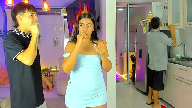 stangirls  online show from July 2, 2026, 9:43 pm