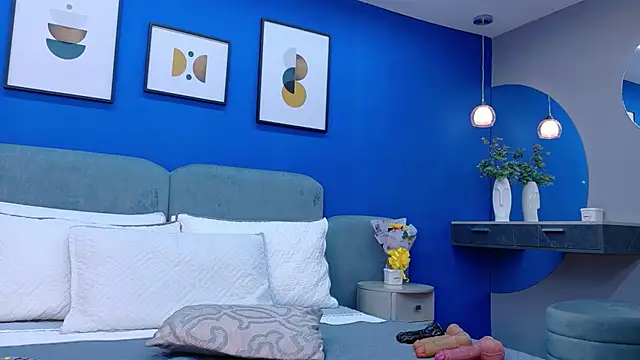 lixie peyton online show from July 6, 2026, 2:35 pm