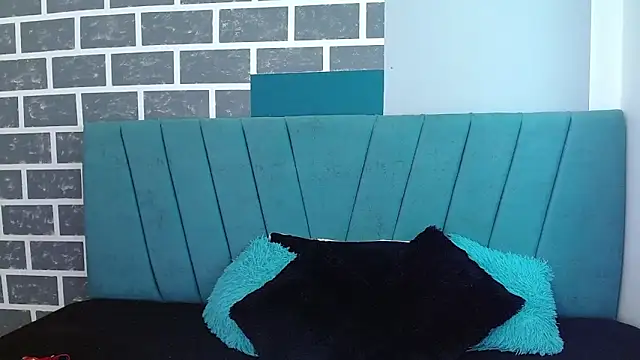 Yera carey online show from October 15, 2025, 5:43 pm