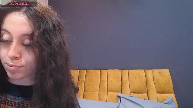 KendraaSimons online show from November 26, 2025, 8:20 pm