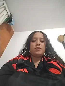 Snapshot of You-sexy-starr chatting on June 18, 2026, 12:42 am You-sexy-starr online show from June 18, 2026, 12:42 am