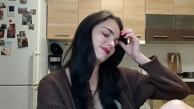 Snapshot of Silviaa_a chatting on October 28, 2025, 9:25 pm Silviaa a online show from October 28, 2025, 9:25 pm