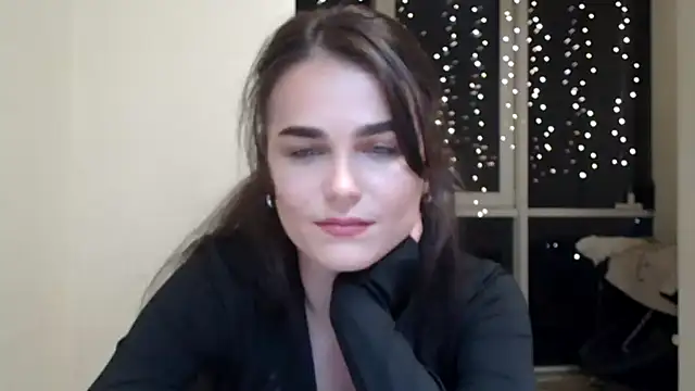 Snapshot of Silviaa_a chatting on November 19, 2025, 8:31 pm Silviaa a online show from November 19, 2025, 8:31 pm