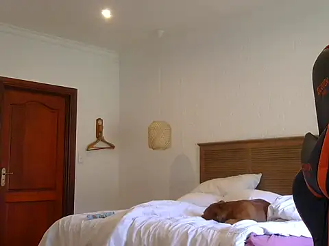 Snapshot of TroyDieselXXX chatting on November 23, 2025, 6:23 am TroyDieselXXX online show from November 23, 2025, 6:23 am