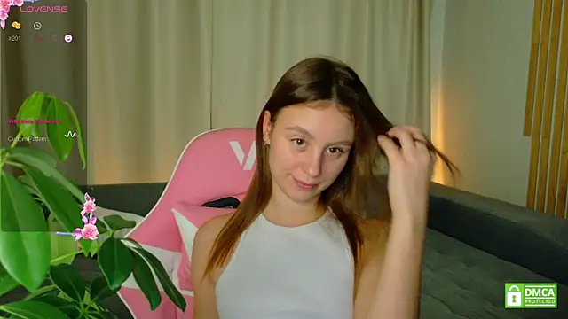 sweet loopy online show from October 22, 2025, 5:01 pm