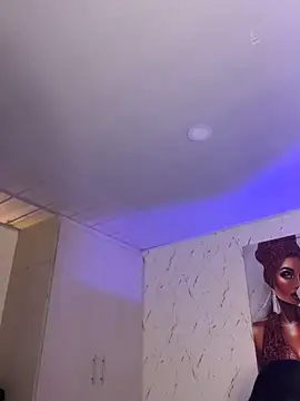 Snapshot of Scaarlettfox chatting on October 16, 2025, 7:44 pm Scaarlettfox online show from October 16, 2025, 7:44 pm