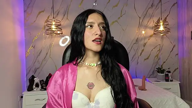 Snapshot of Scaarlettfox chatting on December 4, 2025, 3:38 am Scaarlettfox online show from December 4, 2025, 3:38 am